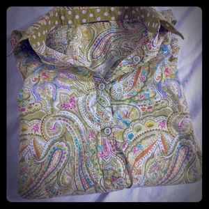 ⭐ Paisley button down shirt size S